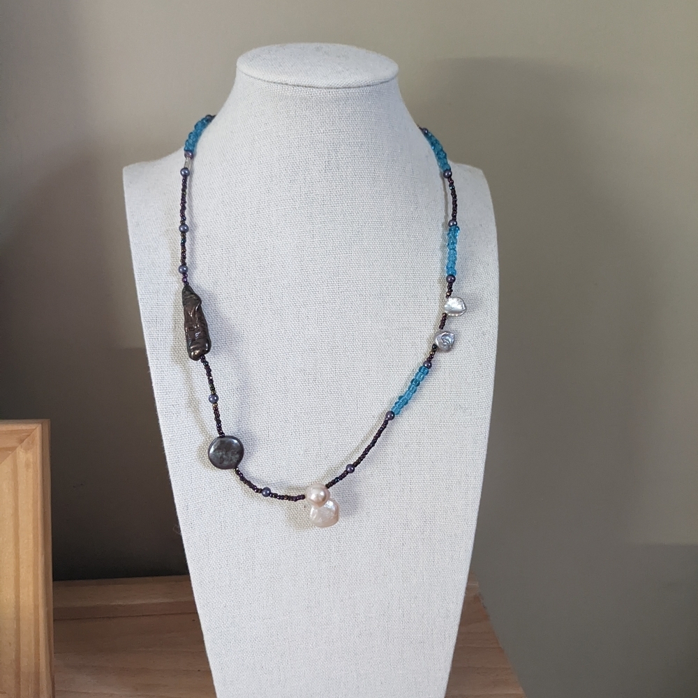 Elegant Multicolored Freshwater Pearl And Blue Glass Necklace